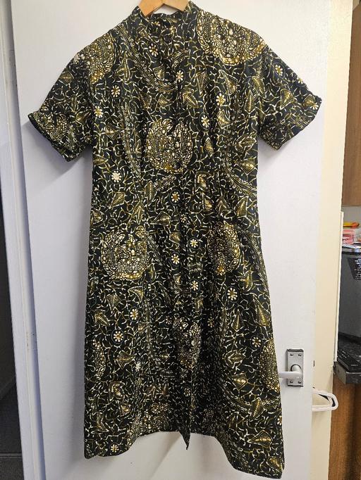 Buy & Sell Millbank Central London - Photos for Black & Gold Printed Midi Dress Short Sleeve