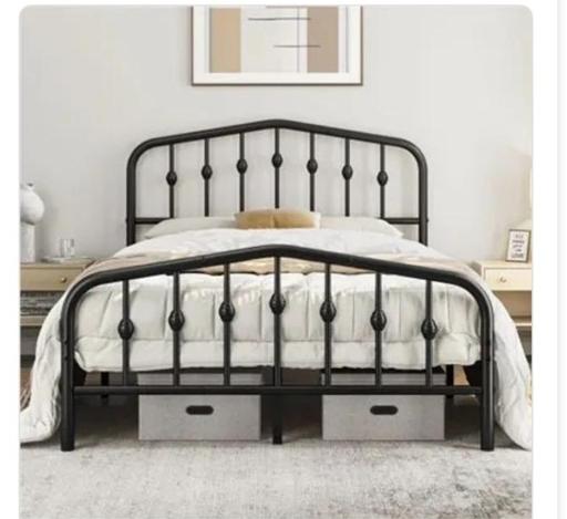 Buy & Sell Didsbury Manchester - Photos for king-size bed frame in white