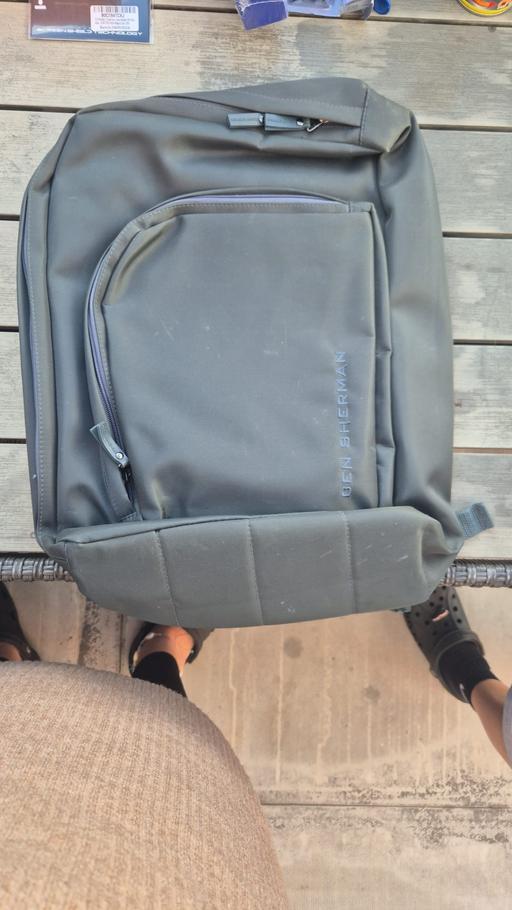 Buy & Sell Park Hill Sheffield - Photos for Ben sherman bag