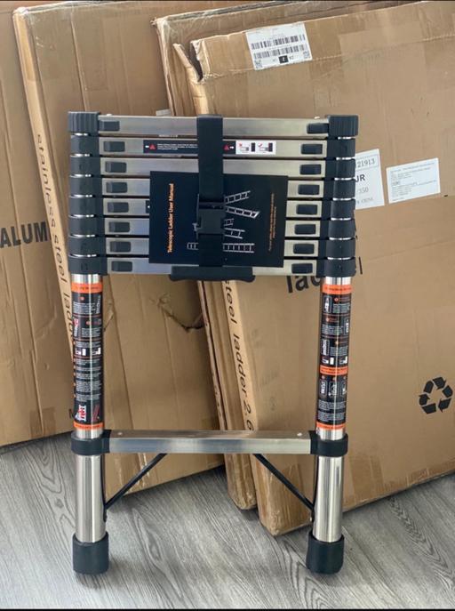 Buy & Sell Moseley Birmingham - Photos for 3.2m Brand New Telescopic Strong Ladder