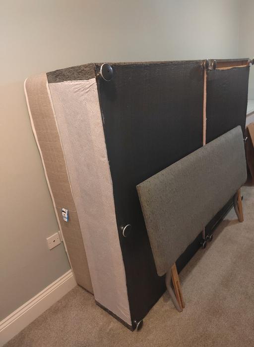 Buy & Sell Bessingby East Riding of Yorkshire - Photos for king size bed and mattress