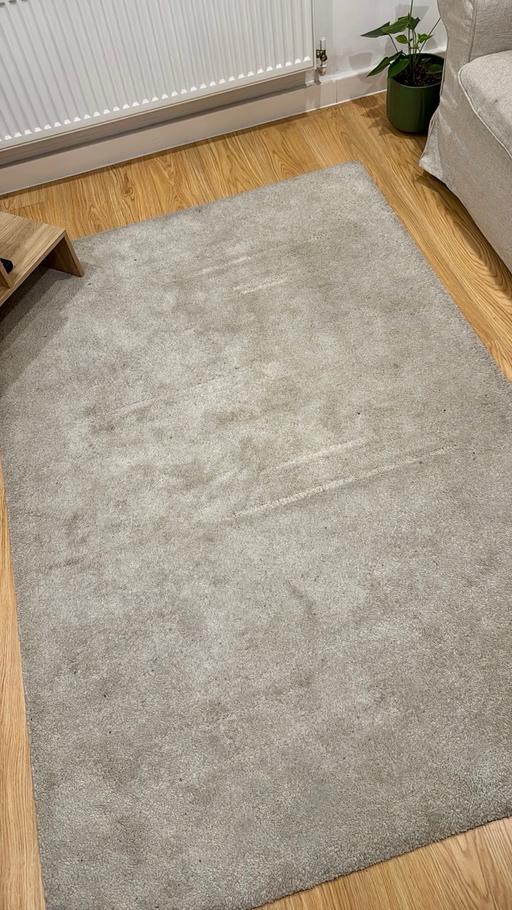 Buy & Sell Laindon Basildon - Photos for Living Room Rug - Cheap!