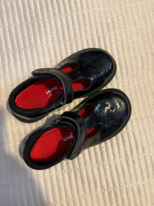 Buy & Sell Blewbury Vale of White Horse - Photos for school shoes