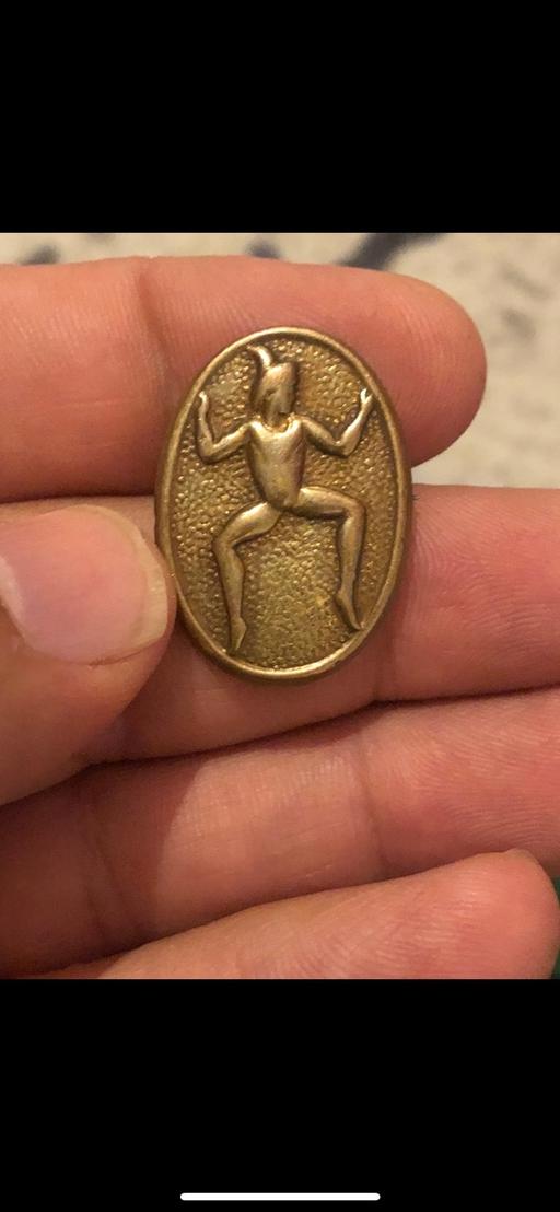 Buy & Sell Upper Edmonton North London - Photos for Vintage old brooch