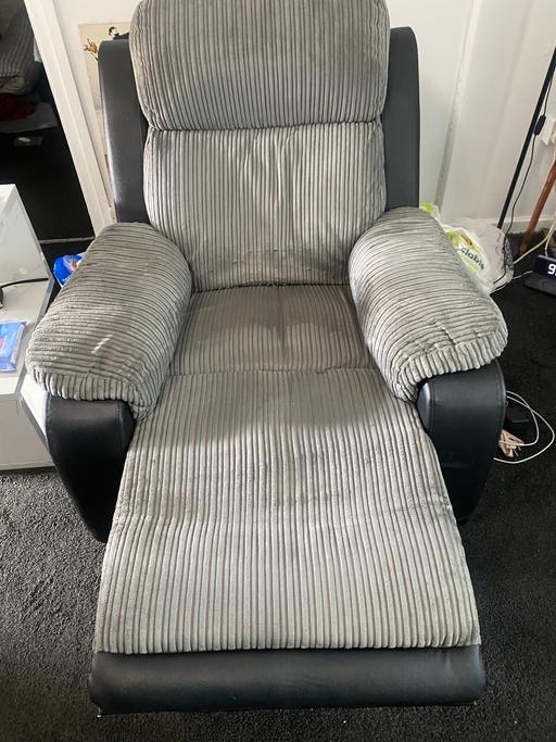 Buy & Sell Kingshurst Solihull - Photos for Recliner Arm Chair. FREE TO COLLECTOR