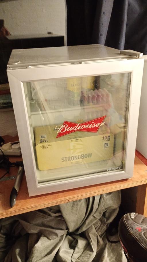 Buy & Sell Shepreth South Cambridgeshire - Photos for Budweiser Mini Fridge