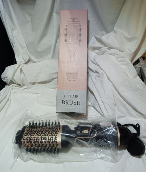 Buy & Sell Thornaby Stockton-on-Tees - Photos for 4 in 1 Hair dryer and Volumizer