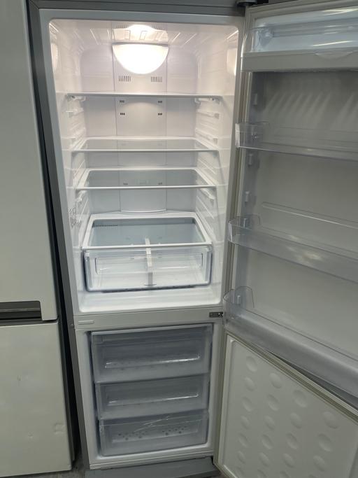 Buy & Sell Fallings Park Wolverhampton - Photos for Samsung fridgefreezer