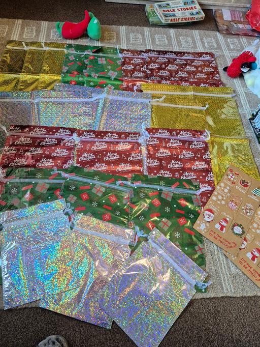 Classes Hasbury Dudley - Photos for 20 x Foil Gift Bags and tags. New