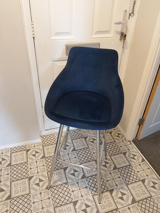 Buy & Sell Wilnecote Tamworth - Photos for blue Bar stool