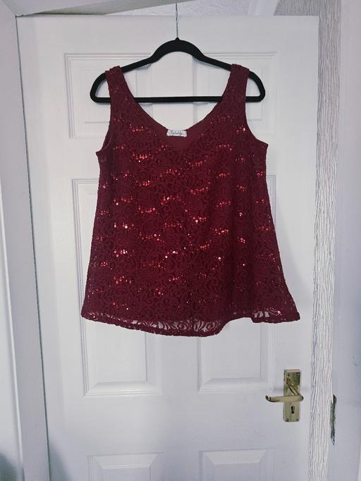 Buy & Sell Newton Doncaster - Photos for Dressy top, size medium (16).