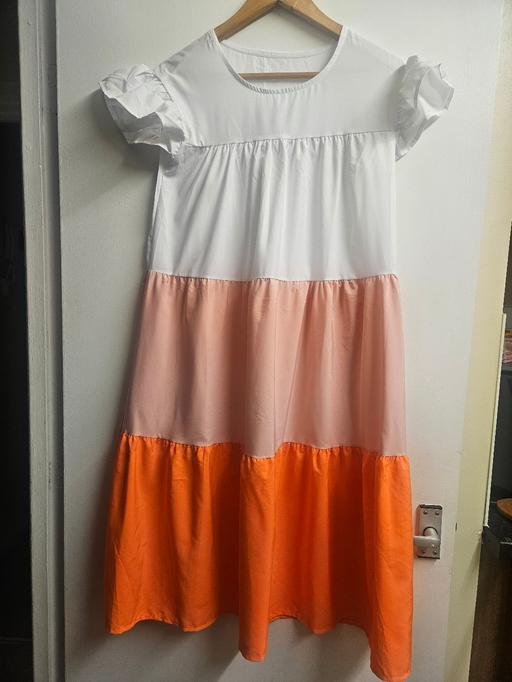Buy & Sell Bermondsey South East London - Photos for Color Block Puff Sleeve Tiered Midi Dress
