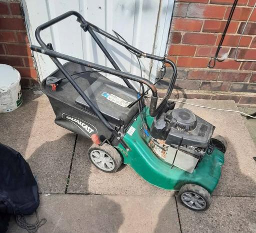 Buy & Sell Lye Dudley - Photos for Petrol lawn mower
