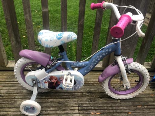 Buy & Sell Selly Oak Birmingham - Photos for Kids frozen bike with stabilisers