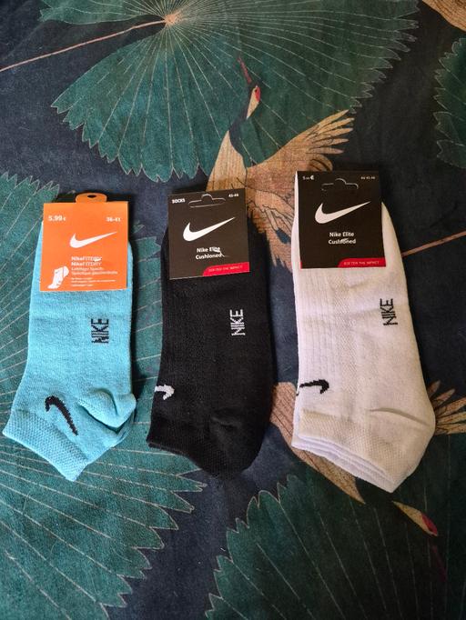 Buy & Sell Ashton-Under-Lyne Tameside - Photos for Nike short & long socks £1 a pair brand new