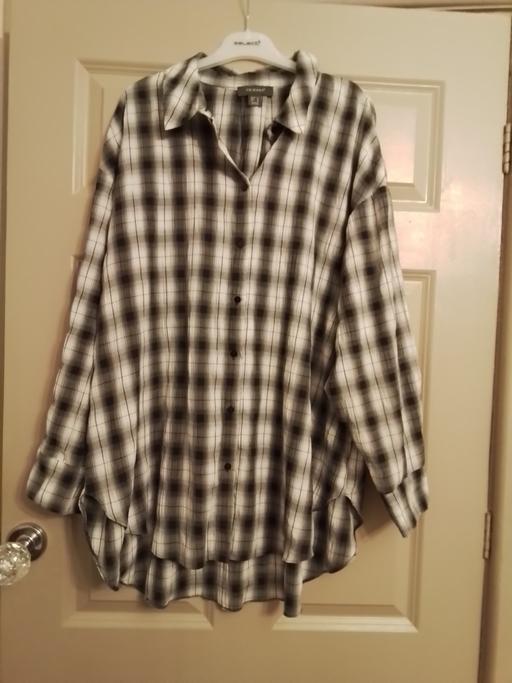 Buy & Sell Brierley Hill Dudley - Photos for size 14 oversized ladies shirt