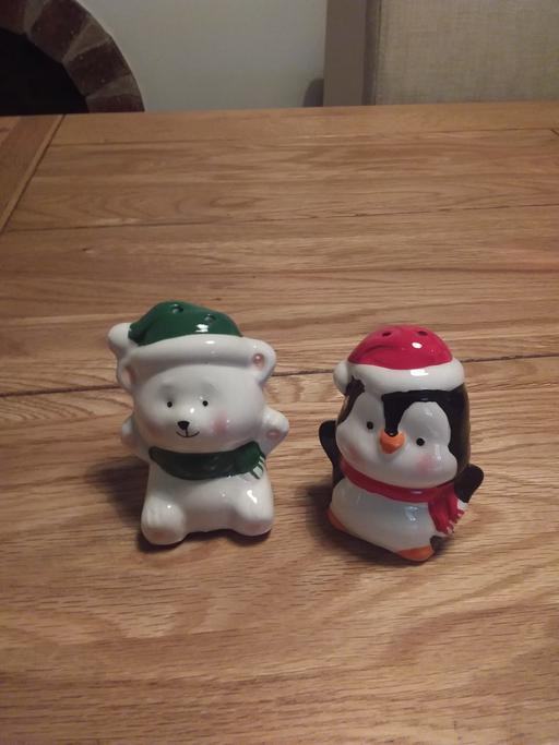 Buy & Sell Willenhall Walsall - Photos for Xmas Salt and Pepper pots