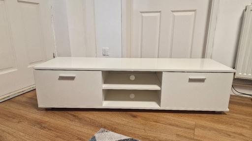 Buy & Sell Netherton Dudley - Photos for White GLOSS effect TV Unit * Door has come of