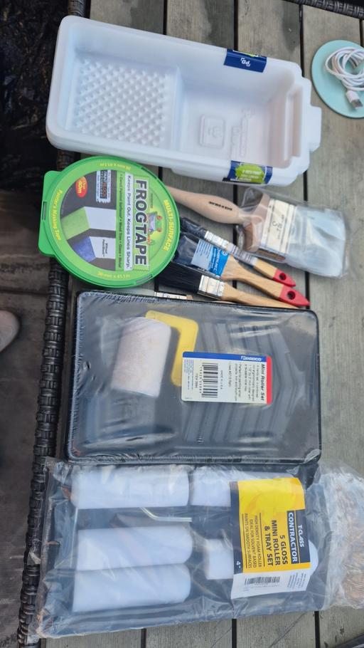 Buy & Sell Park Hill Sheffield - Photos for paint set