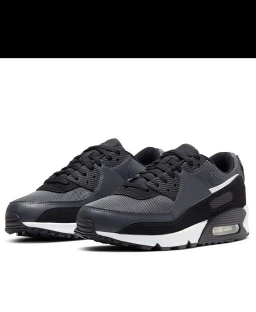 Buy & Sell Tovil Maidstone - Photos for 90 trainers with tick