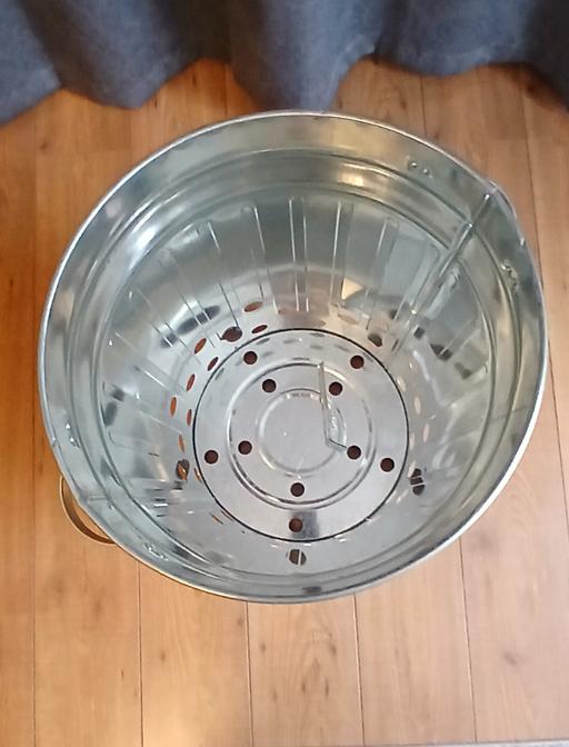 Buy & Sell Charing Cross Central London - Photos for incinerator bin