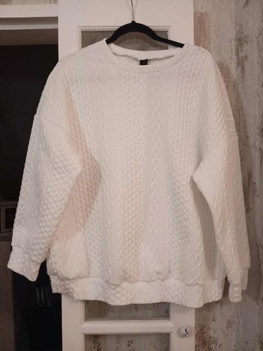 Buy & Sell Hornchurch Havering - Photos for shein white waffle sweatshirt 2xl