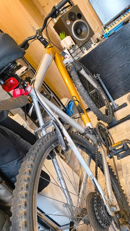 Buy & Sell Congleton Cheshire East - Photos for mountain bike (21 gears)