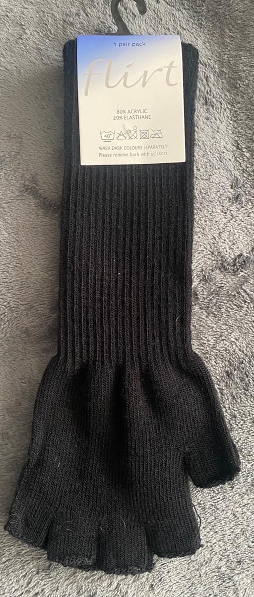 Buy & Sell Camp Hill Birmingham - Photos for Long slim fit gloves