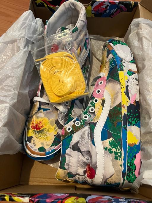 Buy & Sell - Photos for Kenzo Vans size 9.5