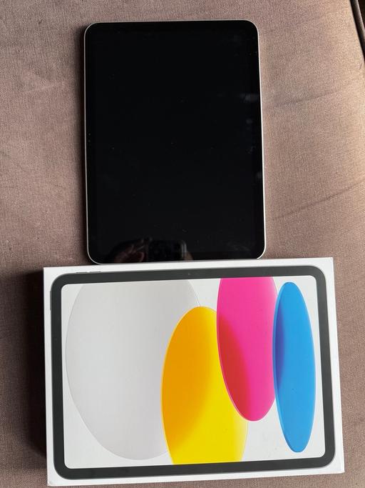 Buy & Sell Cradley Heath Sandwell - Photos for Apple iPad 2025 11 Inch Wi-Fi 128GB