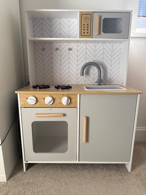 Buy & Sell Broad Oak Canterbury - Photos for Wooden Toy kitchen