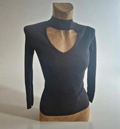 Buy & Sell Liskeard Cornwall - Photos for River island top