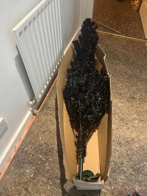 Buy & Sell Woodsetton Dudley - Photos for Black Christmas tree + lights