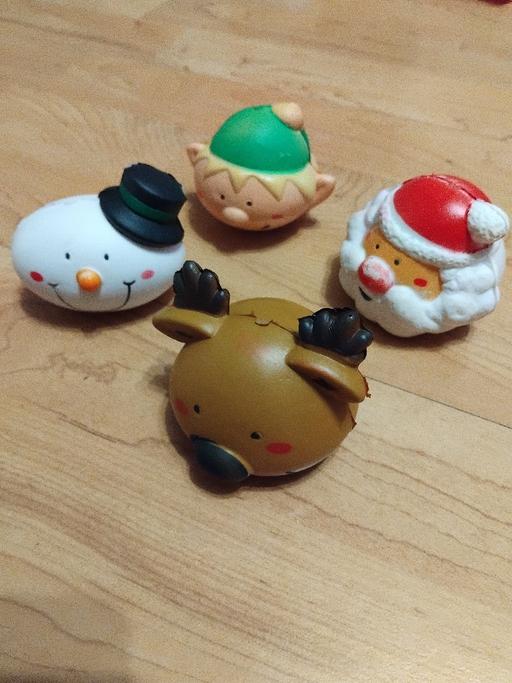 Buy & Sell Stow Heath Wolverhampton - Photos for 4 Xmas Squishes.