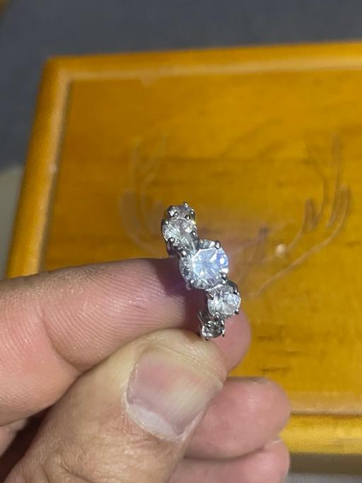 Buy & Sell Enfield Wash Enfield - Photos for Cubic zirconia silver ring