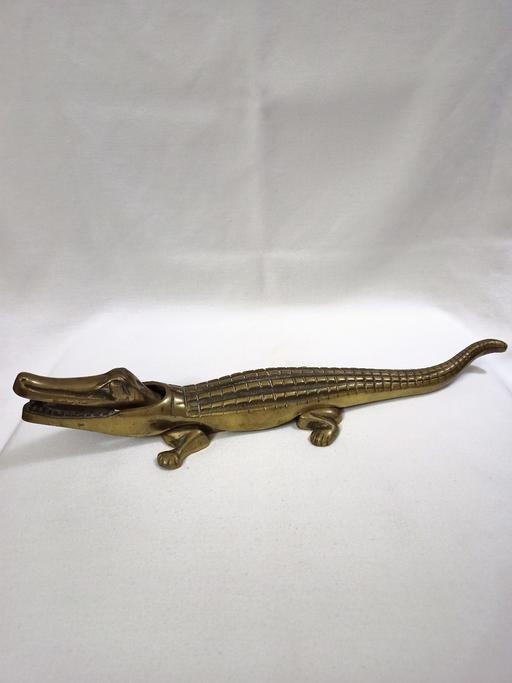 Buy & Sell Hall Green Birmingham - Photos for VINTAGE BRASS LARGE CROCODILE NUT CRACKER.