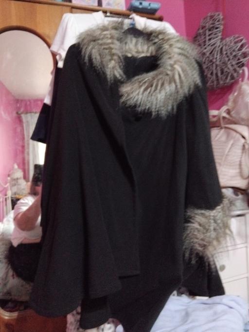 Buy & Sell Sheldon Birmingham - Photos for Ladies poncho