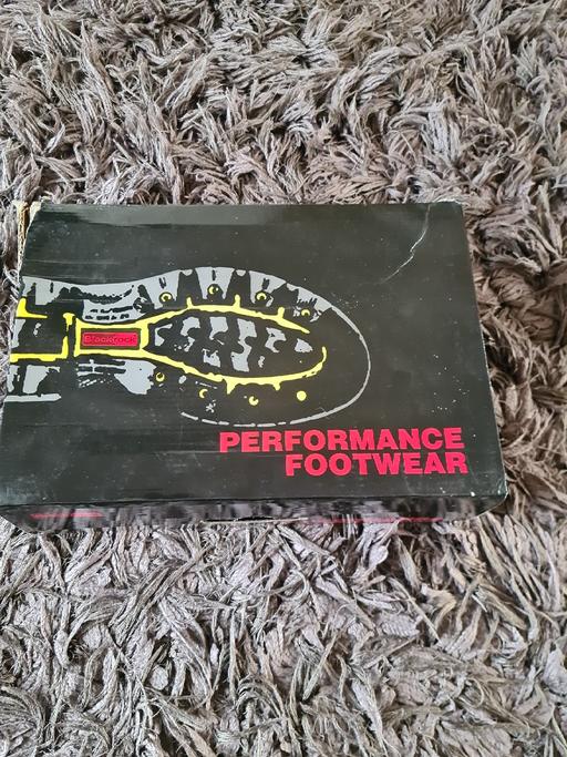 Buy & Sell Hasbury Dudley - Photos for new work boots.black rock size 11 chukka