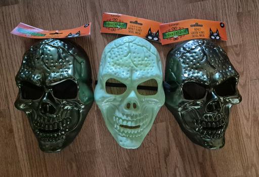 Buy & Sell Crumpsall Manchester - Photos for new 3 X Adult Halloween Masks