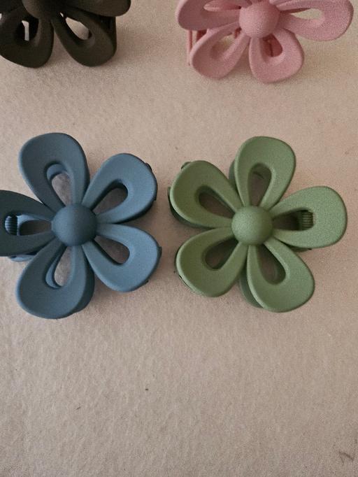 Buy & Sell Crigglestone Wakefield - Photos for Claw clips