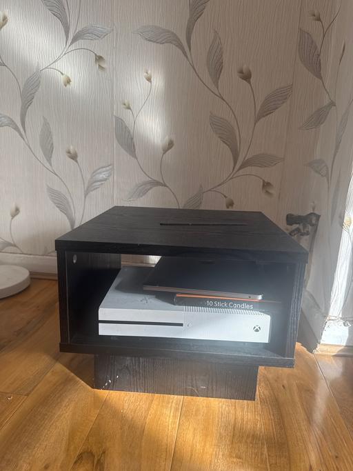 Buy & Sell Anerley South East London - Photos for Small table