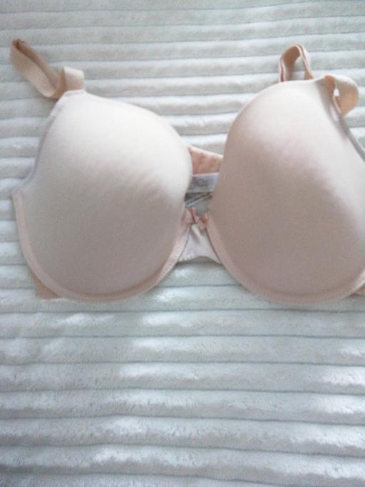 Buy & Sell Wednesfield Wolverhampton - Photos for ladies bra size *34DD*