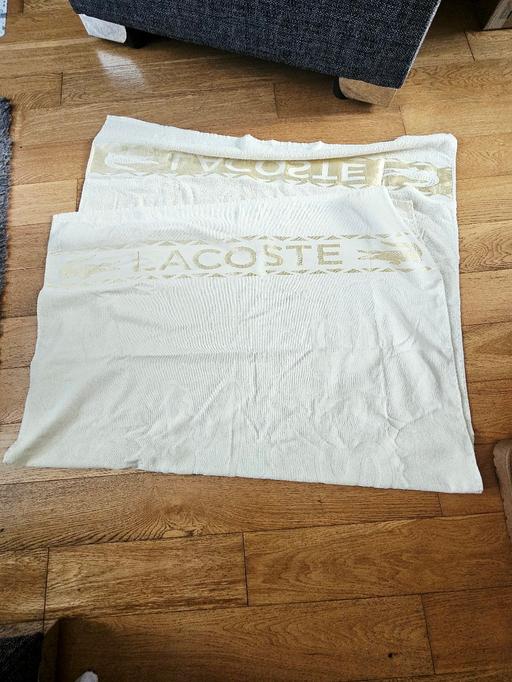 Buy & Sell Newton Doncaster - Photos for Large Lacoste bath towel..NEW