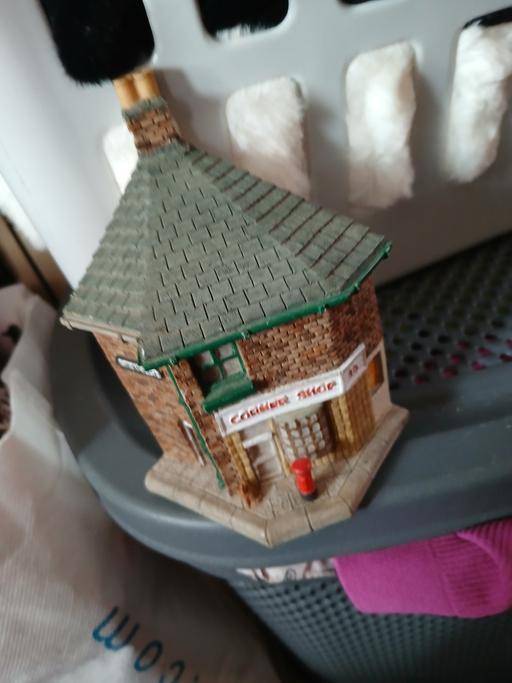 Buy & Sell Netherton Dudley - Photos for coronation street orniment