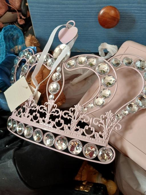 Buy & Sell Netherton Dudley - Photos for wall heart with lables