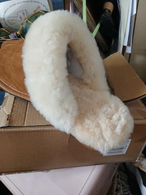 Buy & Sell Netherton Dudley - Photos for new ladies sheepskin slippers