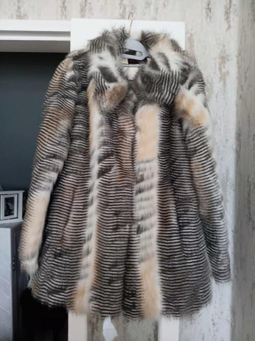 Buy & Sell Hornchurch Havering - Photos for miss selfridge faux fur jacket large