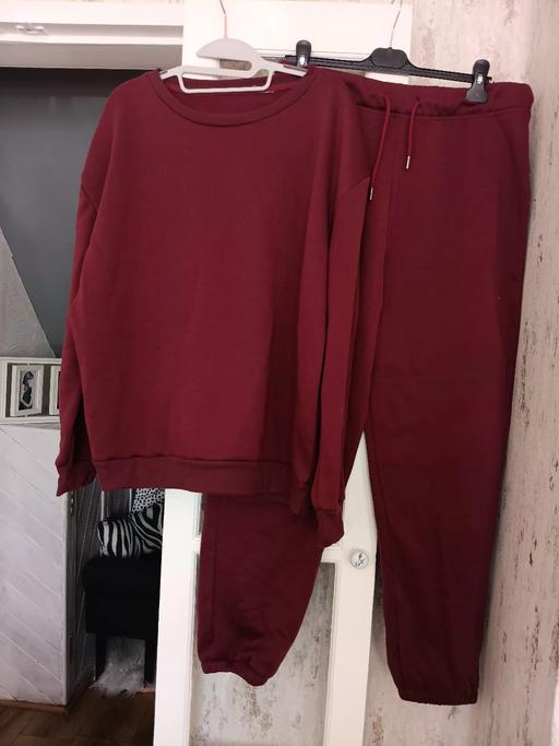Buy & Sell Hornchurch Havering - Photos for shein burgandy tracksuit xl