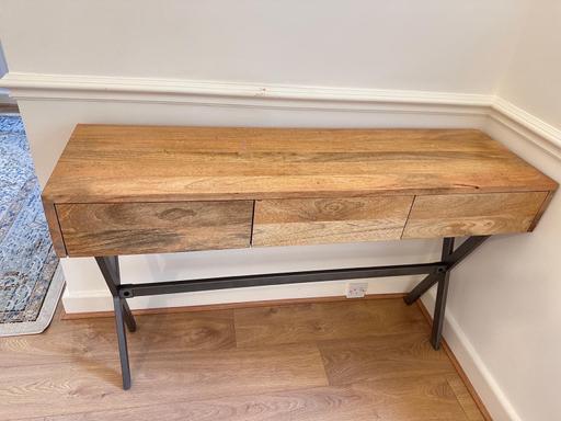 Buy & Sell Letchworth Garden City North Hertfordshire - Photos for Console Table