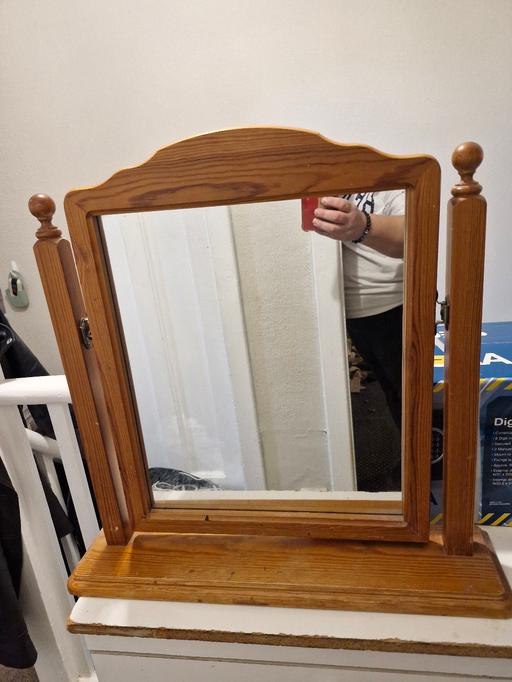 Buy & Sell Tarran Industrial Estate Wirral - Photos for Pine Dressing table mirror